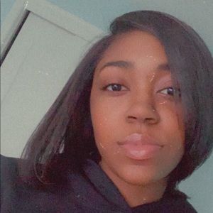 Meet your Posher, Talaya